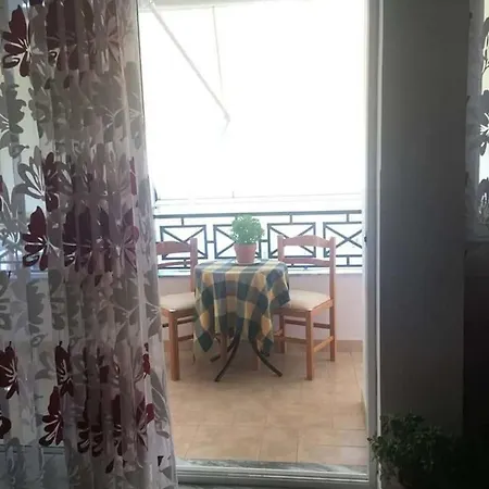 Specious Great For Quiet Getaway